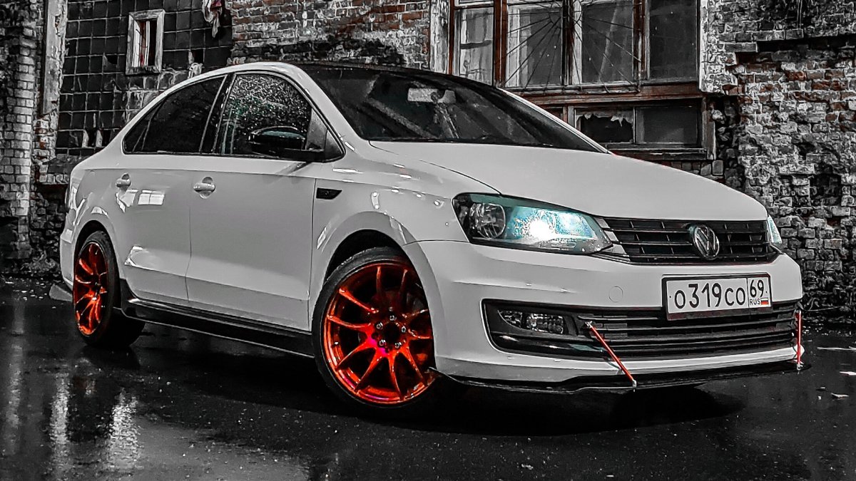 Тюнингованный Volkswagen Polo