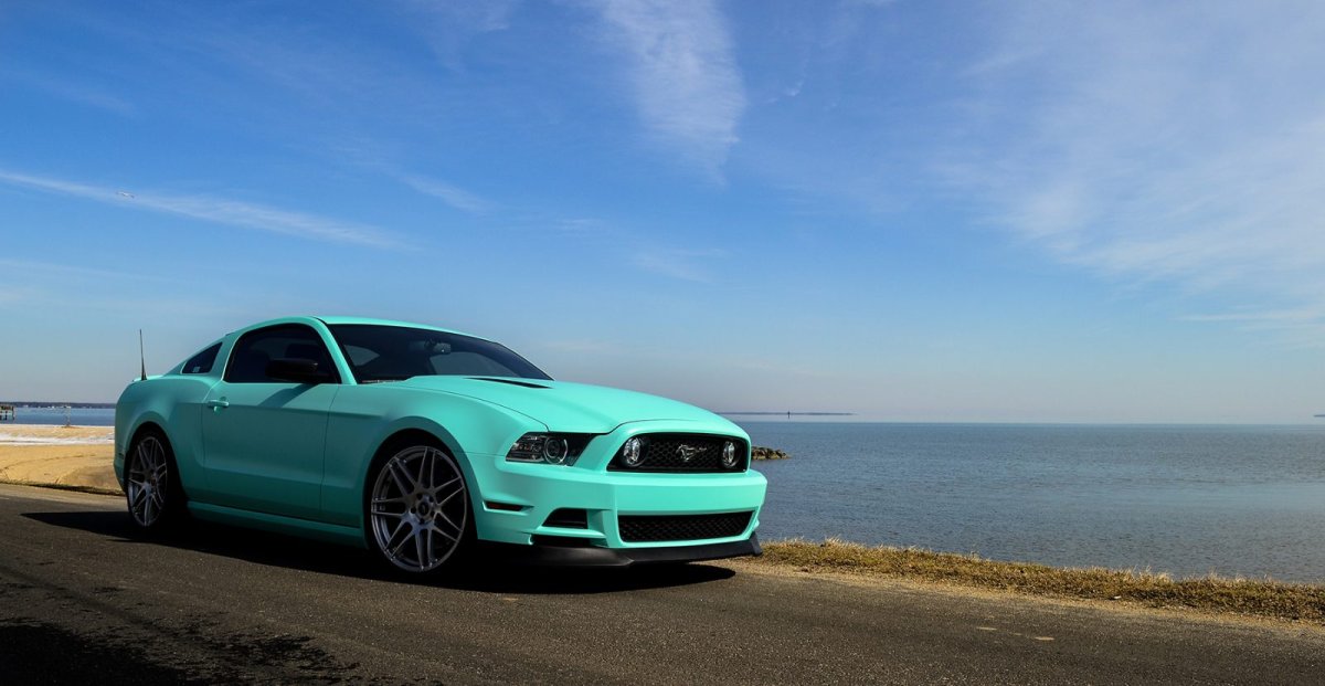 Форд Мустанг 2015 бирюзовый