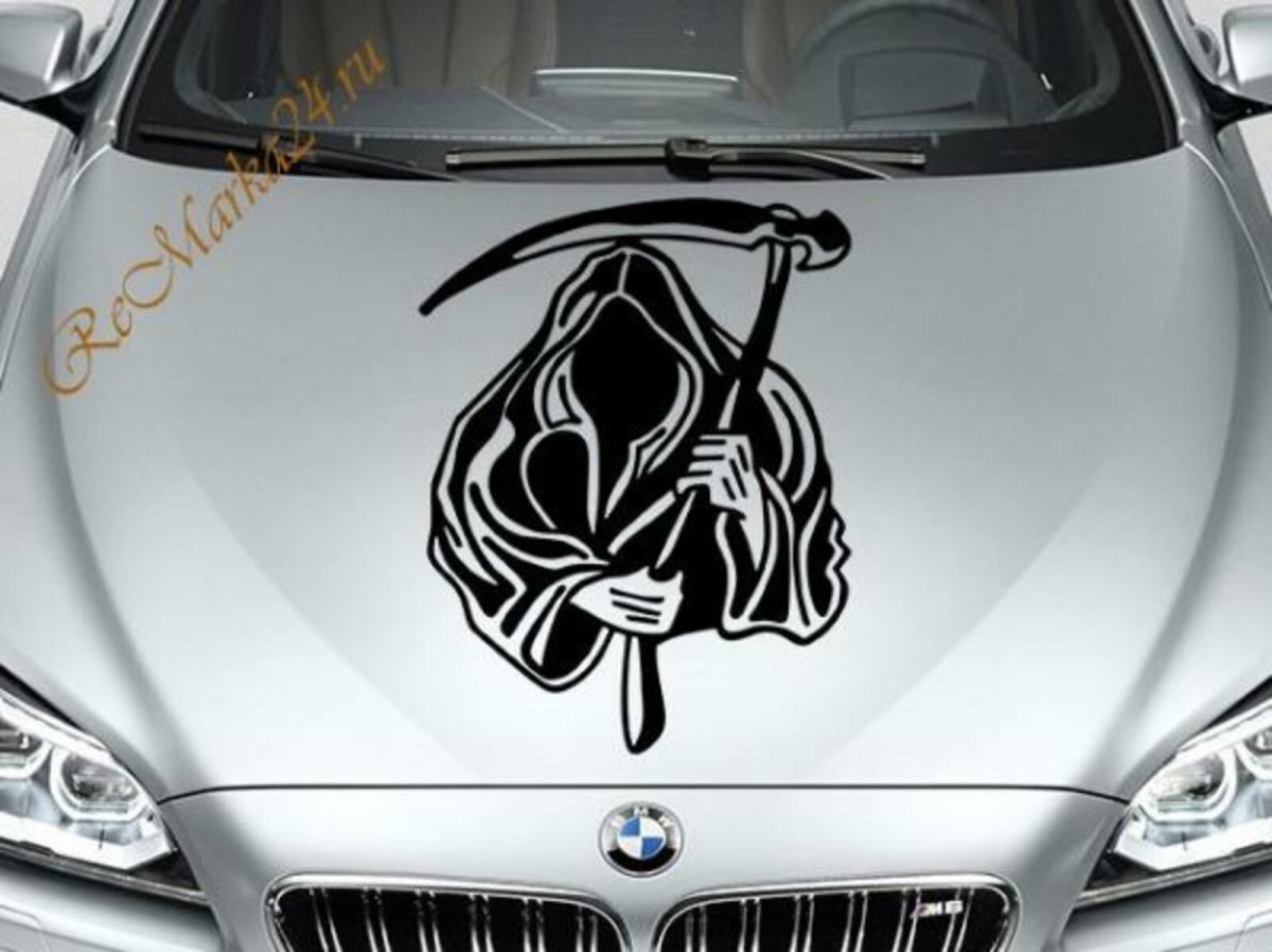 Эскиз капота автомобиля