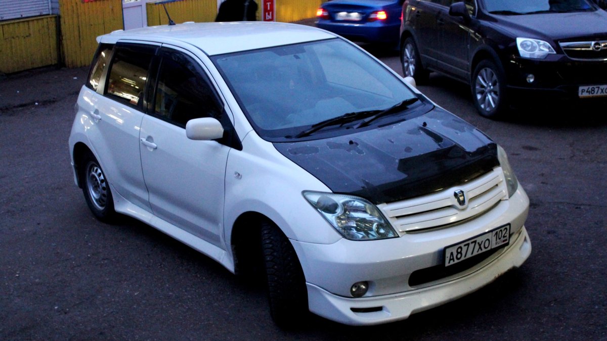 Toyota ist 1.5 Drive