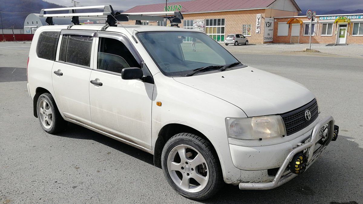 Toyota Probox 4x4