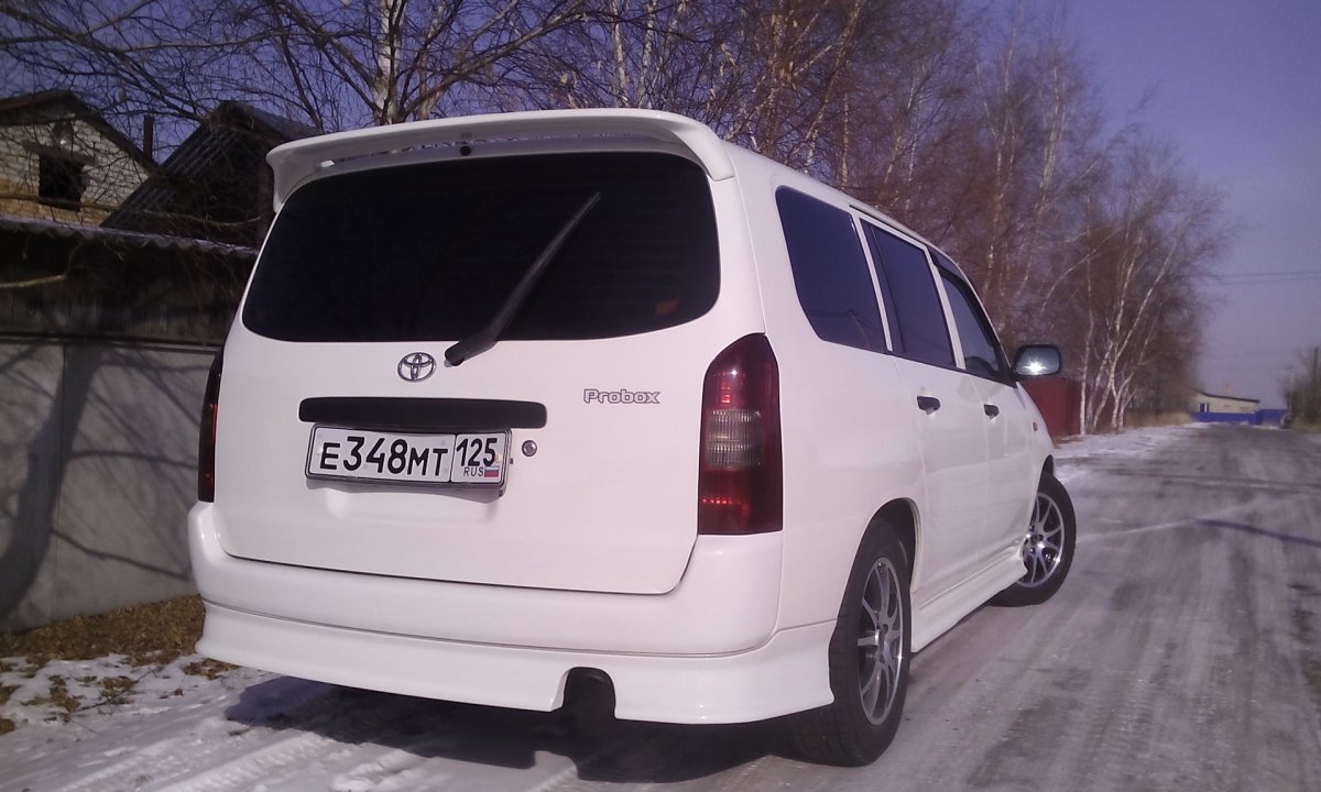 Тюнингованный Toyota Probox