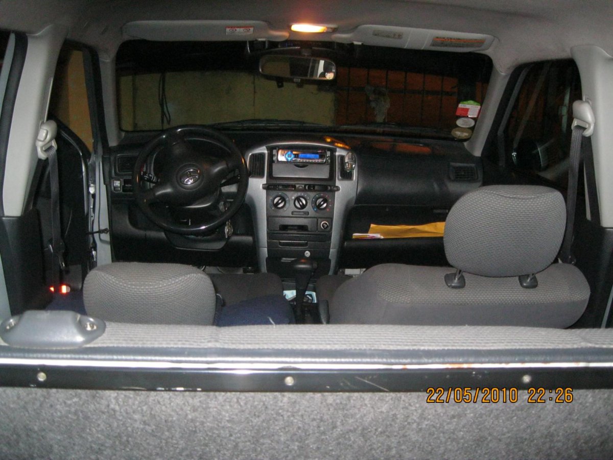 Тойота Пробокс левый руль