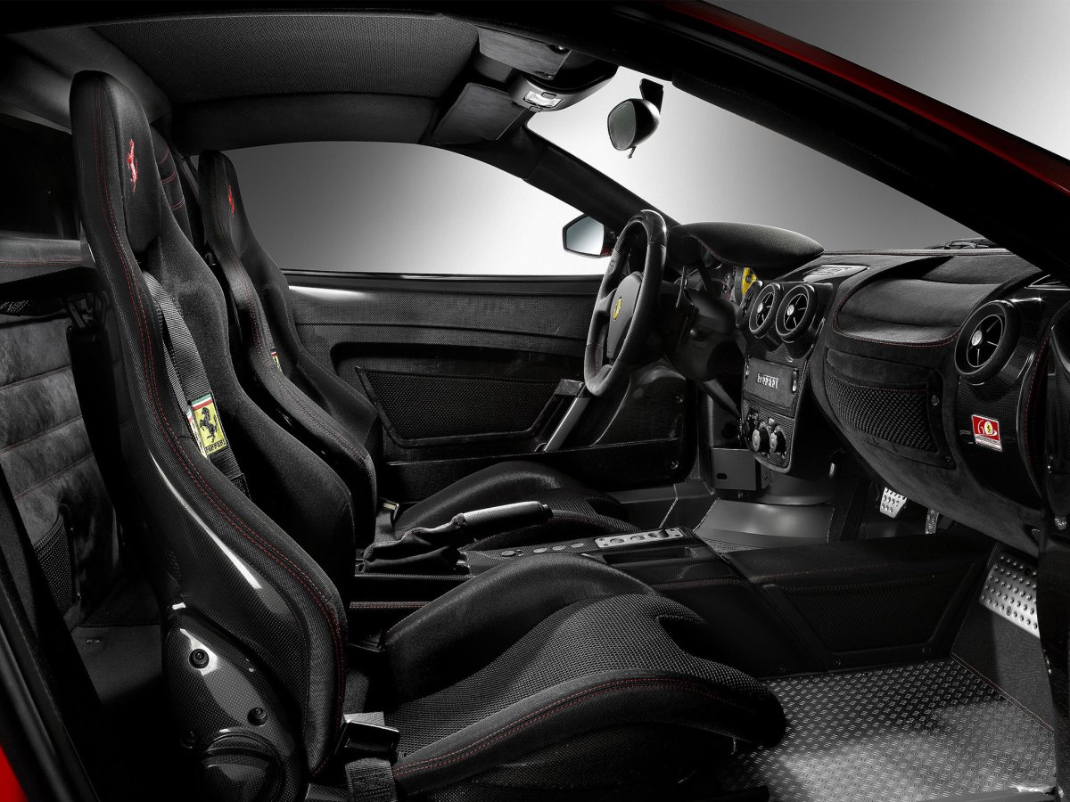 Ferrari f430 Scuderia салон