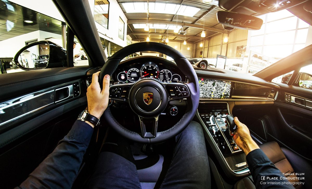 Porsche Panamera Turbo s за рулем