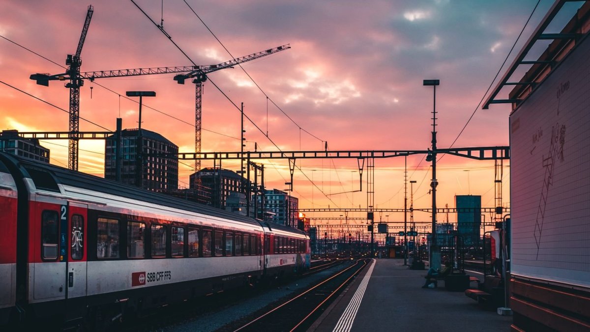 Поезд Эстетика