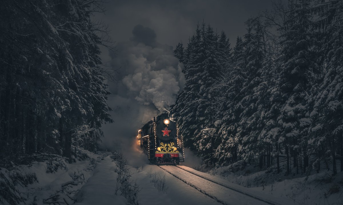 Паровоз Рускеальский экспресс зима