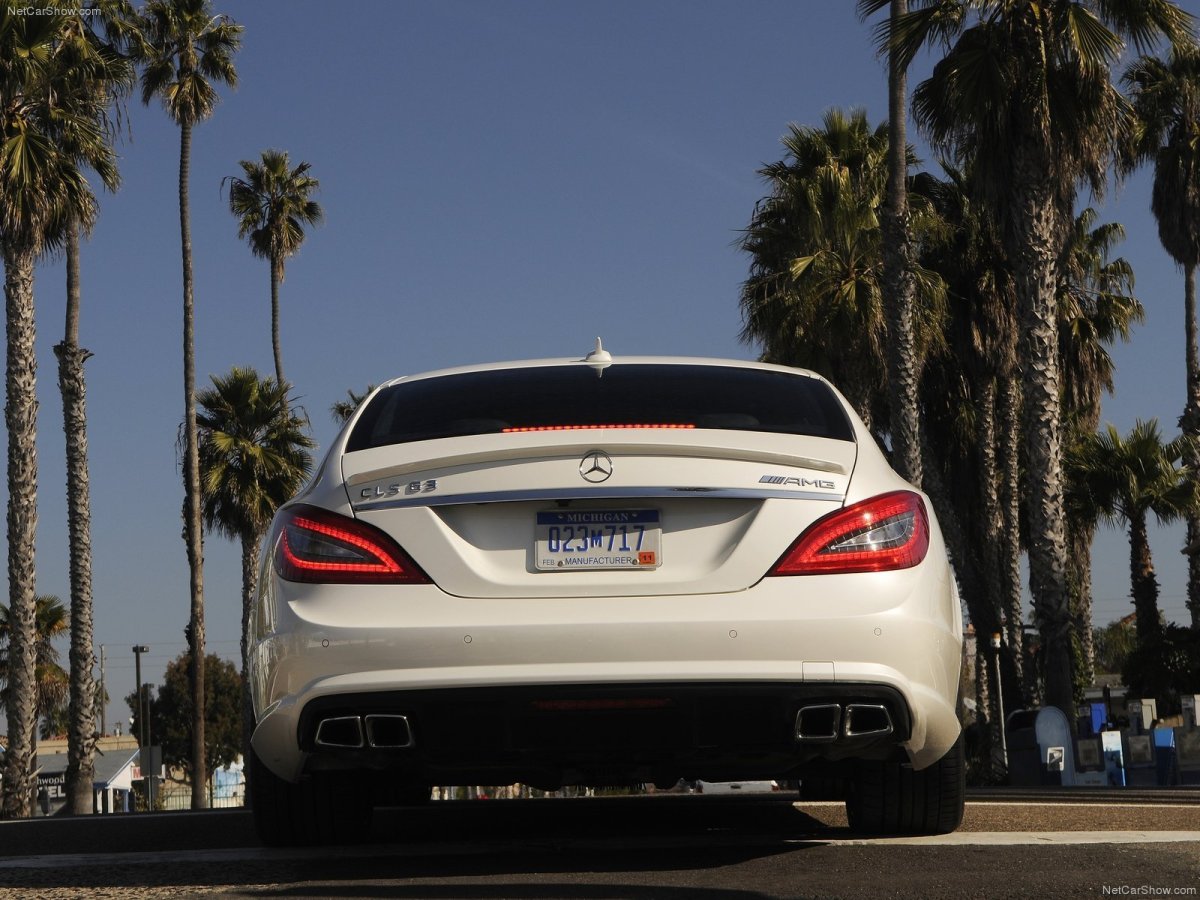 Mercedes-Benz cls63 AMG Dubai
