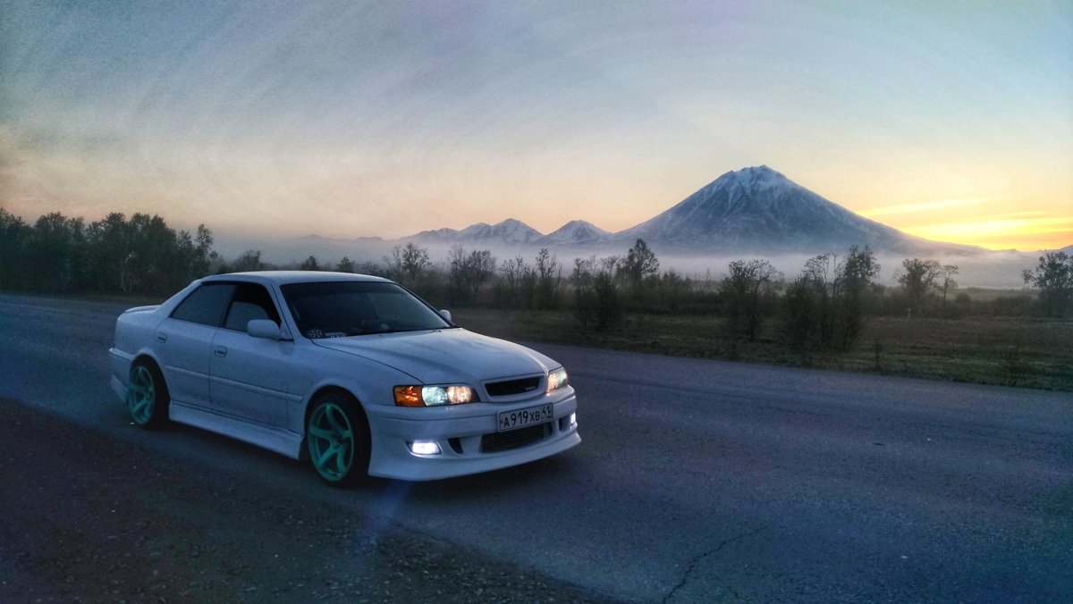 Чайзер обои на телефон