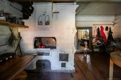 Старинная печь в доме