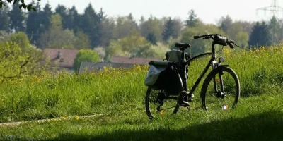 Велосипед на природе