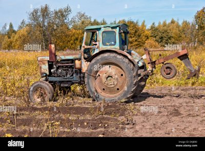 Трактор МТЗ т40 Ржавый