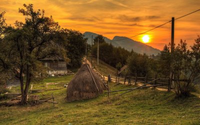 Хутор в деревне