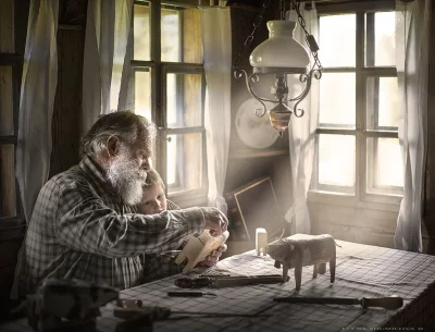 Старик у окна