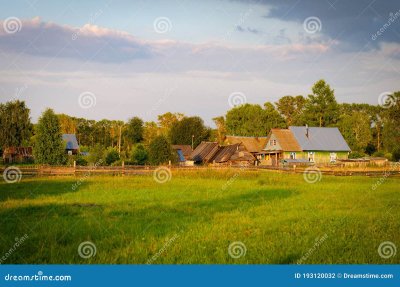 Летняя Татарская деревня фон