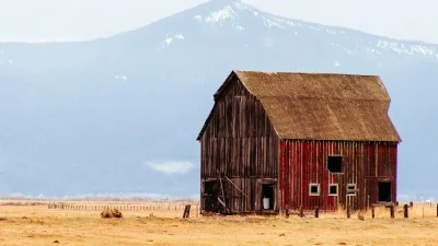 Деревянный Амбар