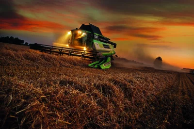 Deutz Fahr комбайн