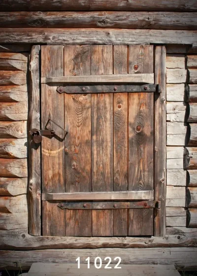 Деревенские двери