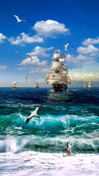 Корабль в море