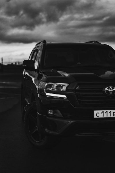 Toyota Land Cruiser 200