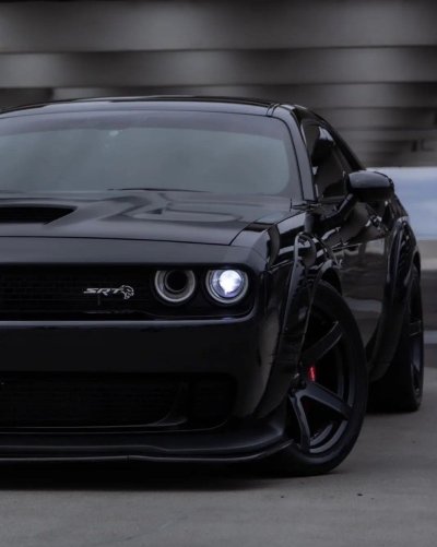 Dodge Challenger Hellcat Black
