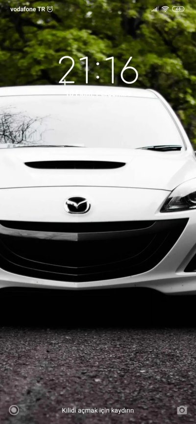 Мазда 5 белая