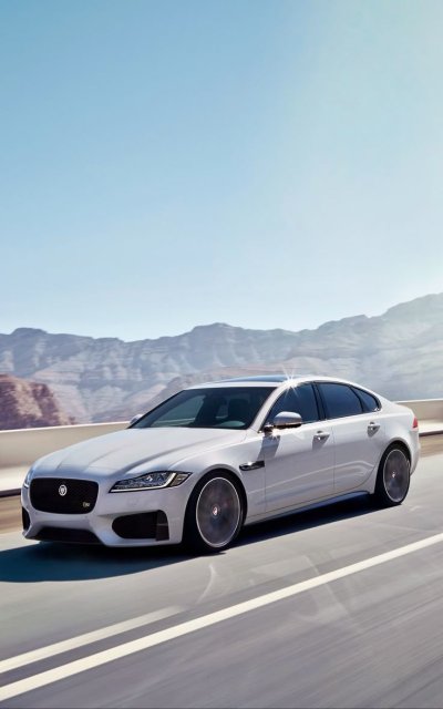 Ягуар машина XF