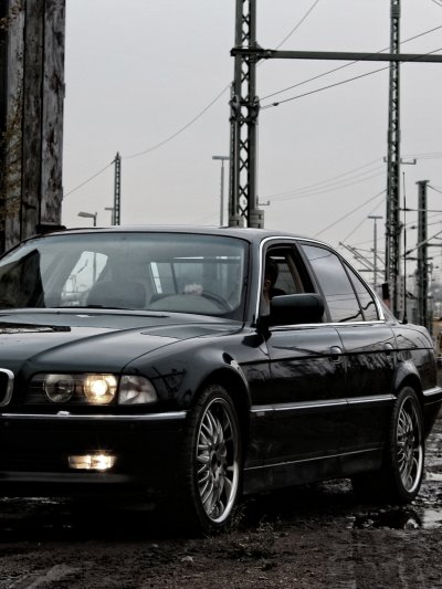 BMW 740 e38 бумер