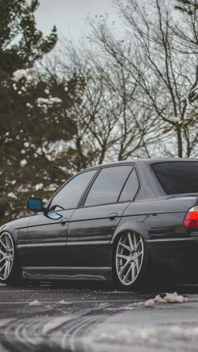 BMW e38 740i