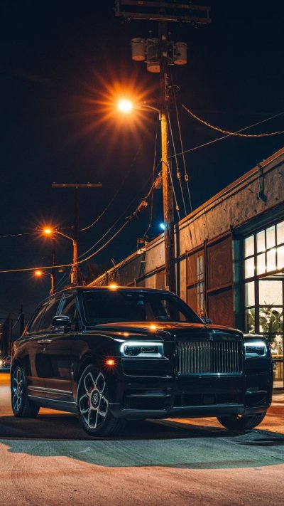 Rolls Royce Cullinan Black