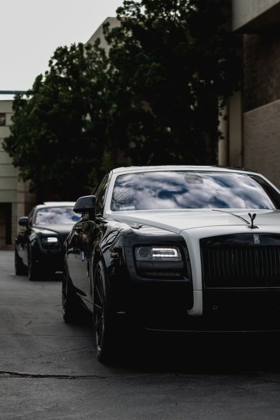 Роллс Ройс Ройс