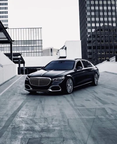 Mercedes Benz Maybach 2022