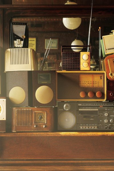 Старый радиоприемник