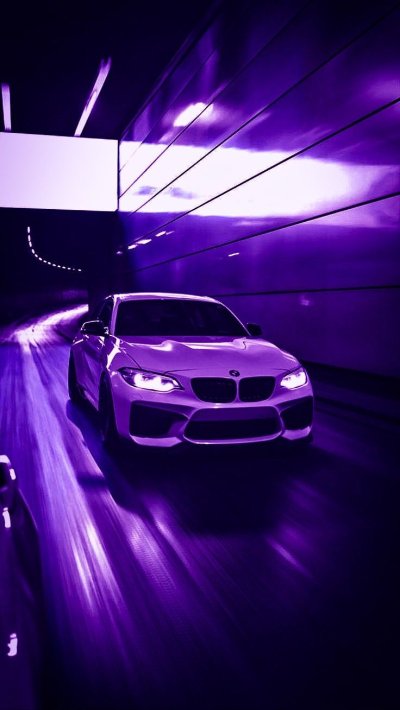 Фиолетовая БМВ