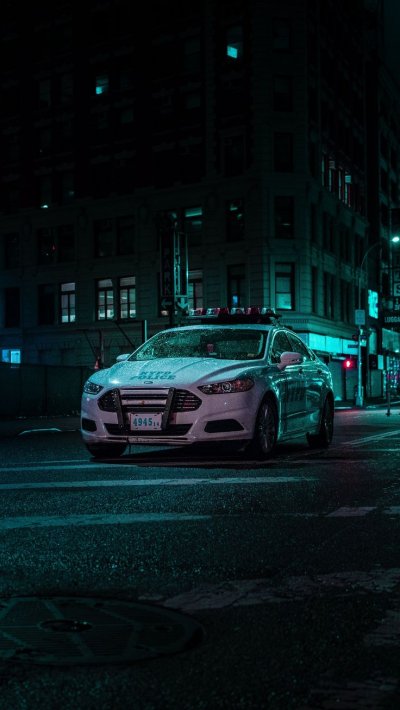 Машина ночью