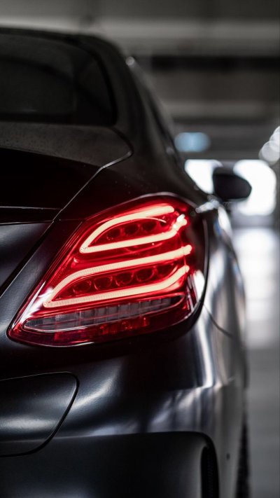 Мерседес 222 сзади