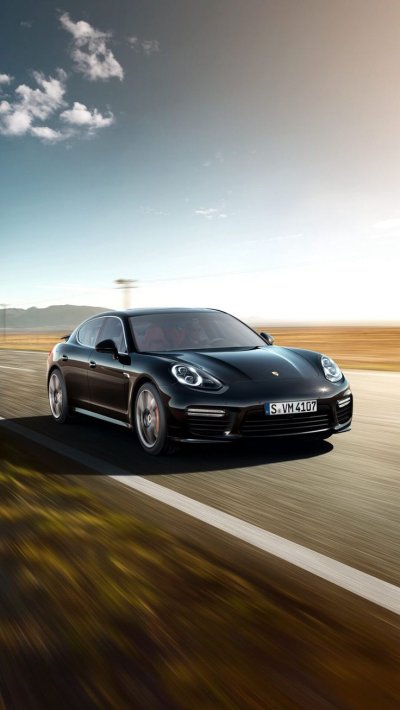 Порше Панамера
