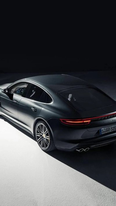 Порше Panamera