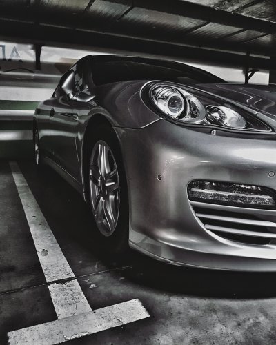 Порше Панамера 3