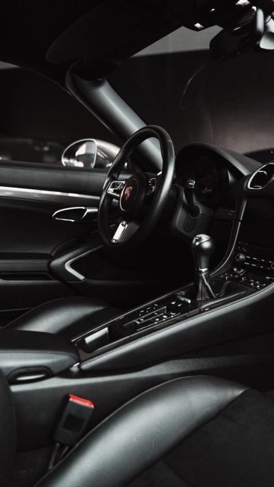 Машина внутри