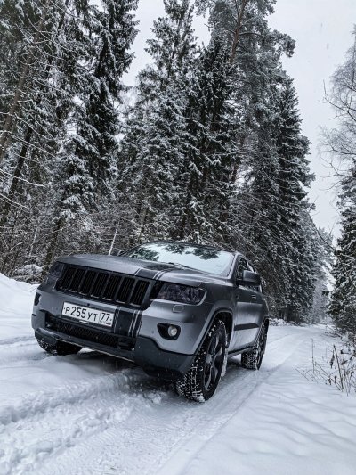 Jeep Grand Cherokee wk2 зимой