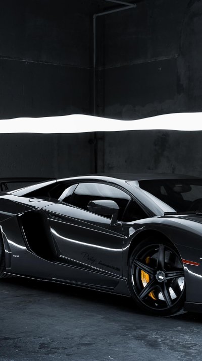 Ламборгини авентадор