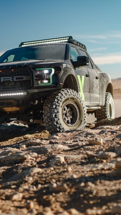 Ford f-150 Raptor SUV