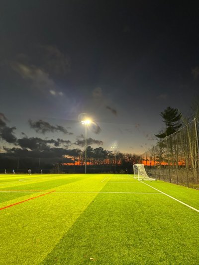 Футбольное поле