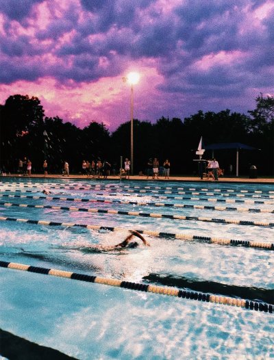 Спортивный бассейн