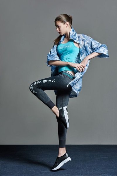 Позы в полный рост