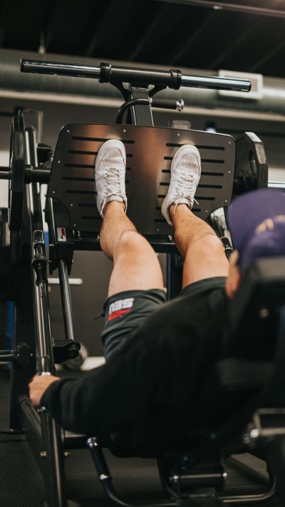 Жим платформы ногами