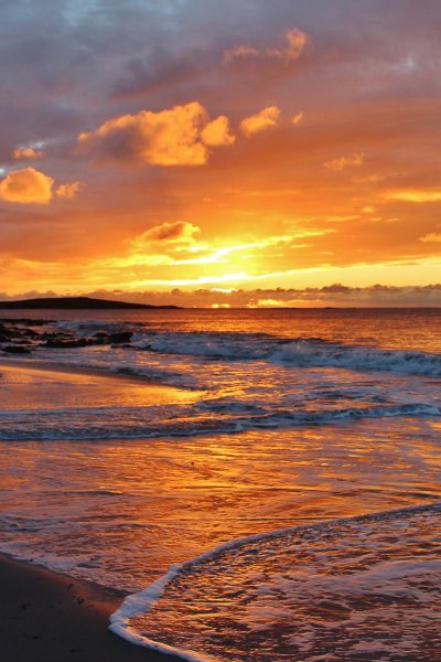 Море пена закат