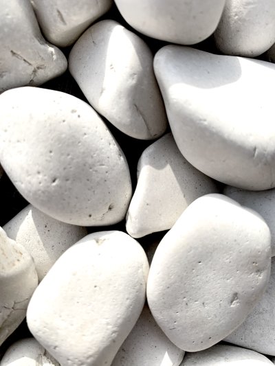 Белый камень