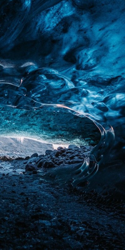 Ледяная пещера заставка